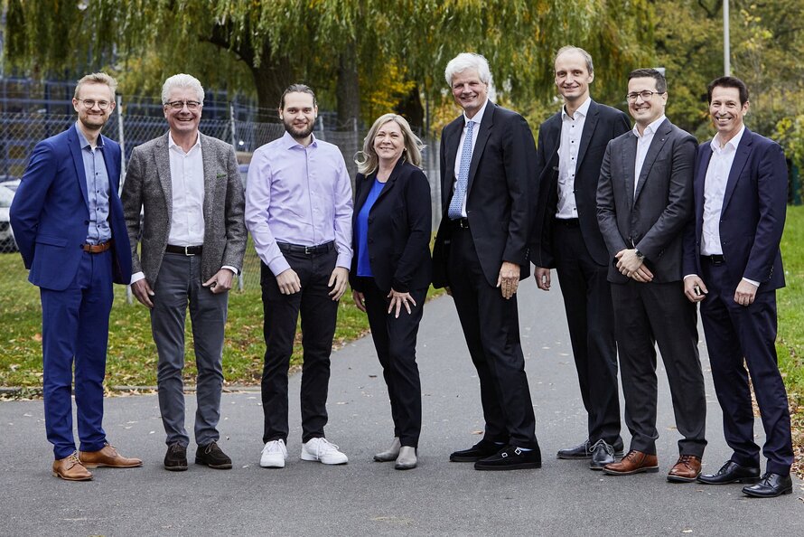 Gruppenfoto der Referenten und Gastgeber zur Herbsttagung 2024 Herbsttagung 2024: Referenten und Gastgeber